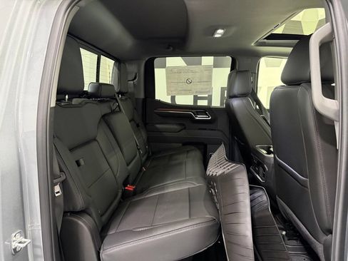 New 2026 GMC Sierra 1500 Denali w/ Technology Package AWD/4WD image 17