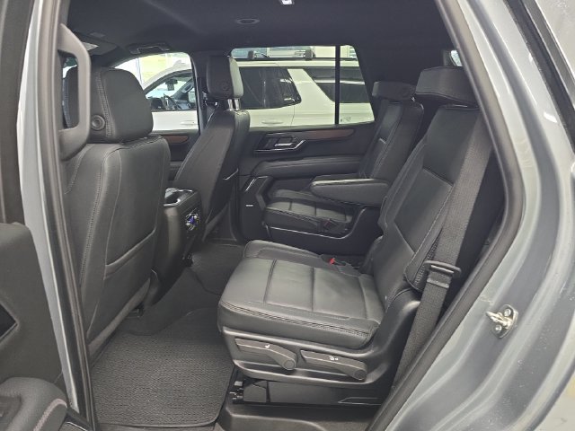 Certified 2025 GMC Yukon Denali AWD/4WD image 10