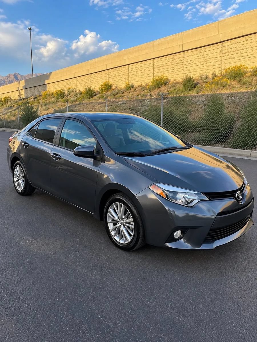 Used 2014 Toyota Corolla LE w/ Protection Package FWD image 3