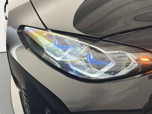 Used 2022 BMW M4 Coupe RWD image 11