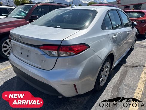 Used 2024 Toyota Corolla LE FWD image 7