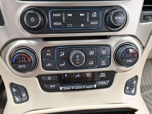 Used 2020 GMC Yukon Denali w/ Denali Ultimate Package AWD/4WD image 29