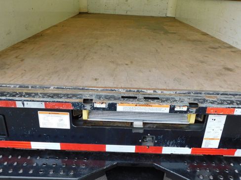 Used 2021 GMC Savana 3500 Extended w/ Power Convenience Package image 32