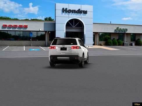 New 2026 Jeep Cherokee Laredo image 14