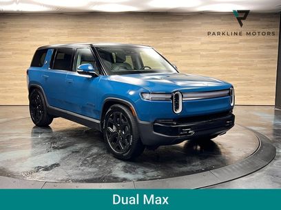Used 2025 Rivian R1S Adventure