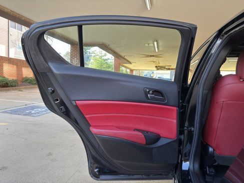 Used 2021 Acura ILX image 12