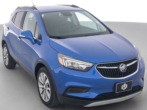 Used 2018 Buick Encore Preferred FWD image 1
