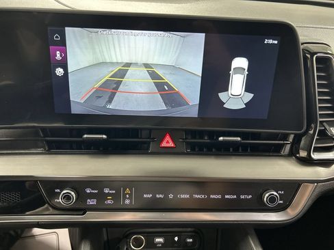 Certified 2024 Kia Sportage EX AWD/4WD image 15