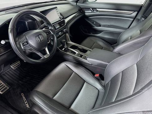 Used 2022 Honda Accord Sport image 9
