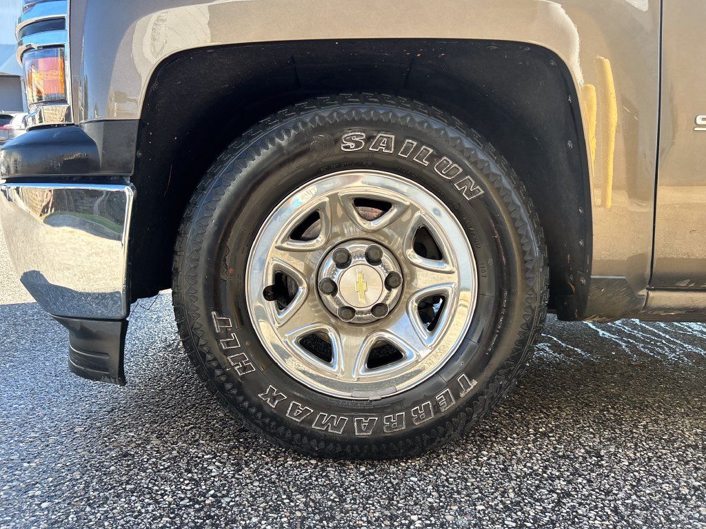 Used 2014 Chevrolet Silverado 1500 W/T RWD image 6