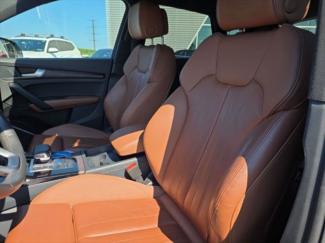 Certified 2024 Audi Q5 2.0T Premium w/ Convenience Package AWD/4WD image 9