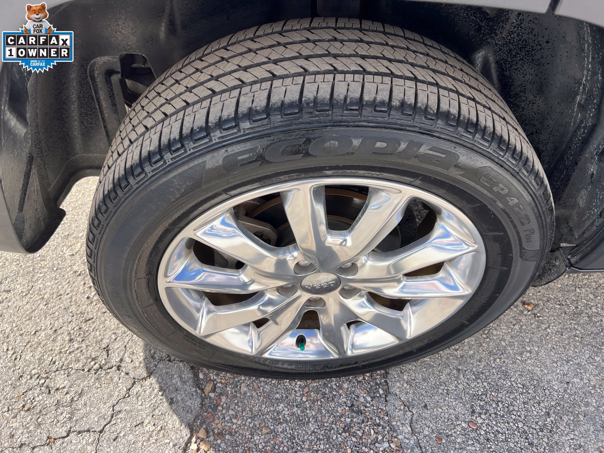 Used 2015 Jeep Cherokee Limited FWD image 11