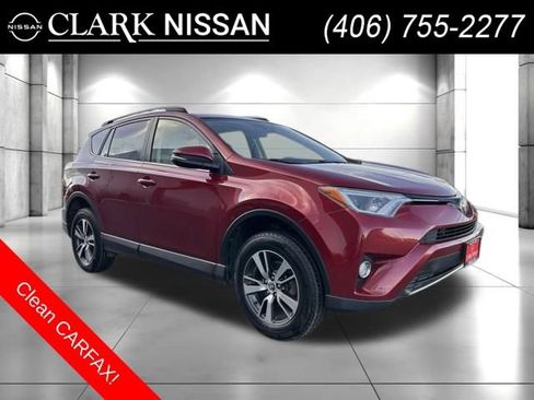 Used 2018 Toyota RAV4 XLE image 1