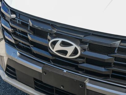 Used 2025 Hyundai Tucson SE