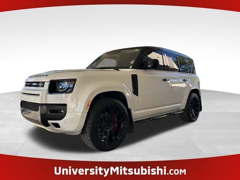 Used 2020 Land Rover Defender 110 SE image 1