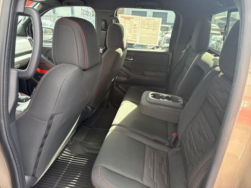 Used 2024 Nissan Frontier PRO-4X w/ Off-Road Protection Package image 13