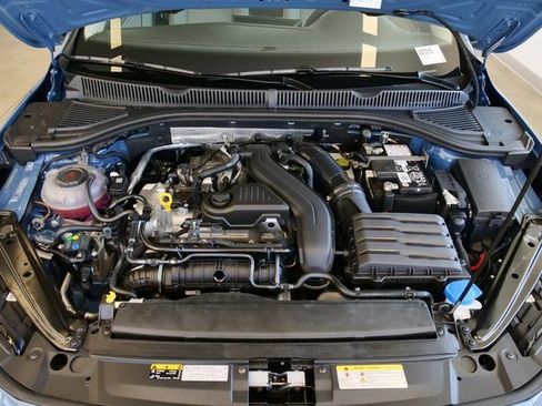 New 2025 Volkswagen Jetta S image 9