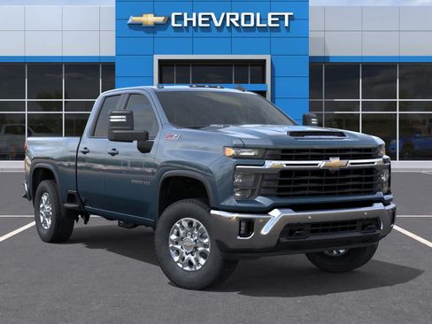 New 2026 Chevrolet Silverado 2500 LT w/ All Star Edition AWD/4WD image 7