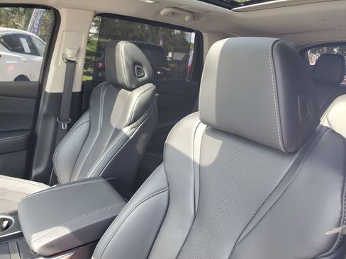 Used 2025 Acura MDX FWD w/ Technology Package image 17