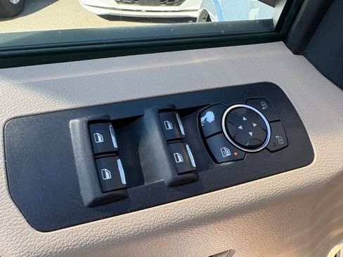 Used 2017 Ford F150 Lariat AWD/4WD image 15