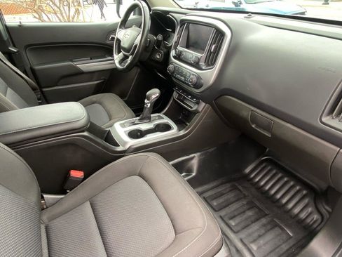 Used 2022 Chevrolet Colorado LT w/ Fleet Safety Package image 13