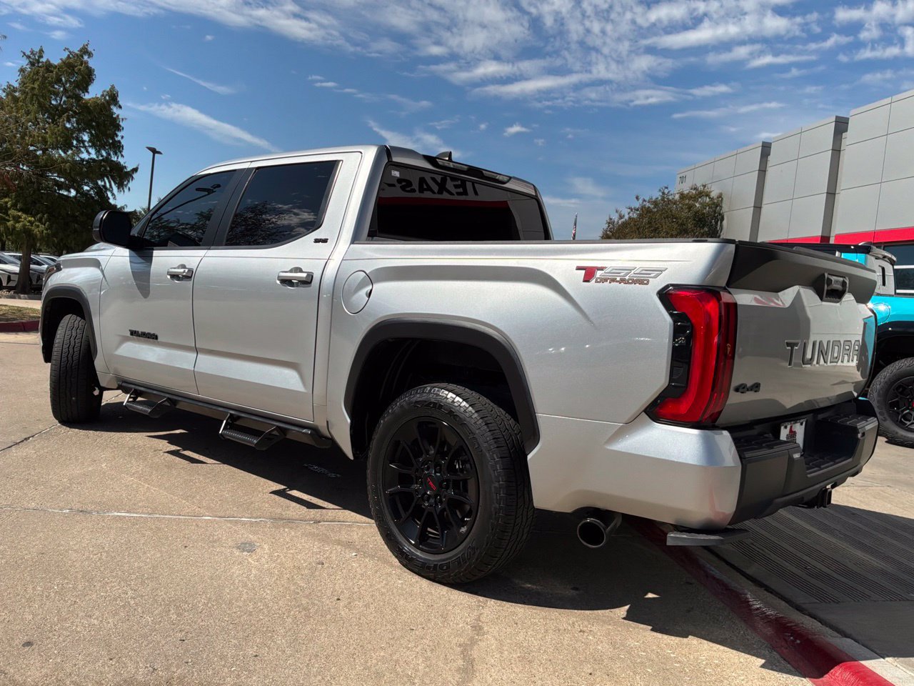 Used 2024 Toyota Tundra SR5 w/ SR5 Premium Package AWD/4WD image 8