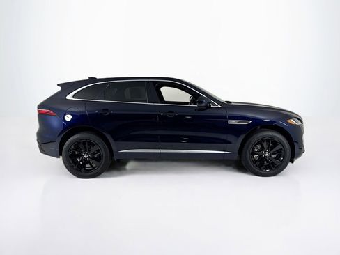 Certified 2025 Jaguar F-PACE R-Dynamic S image 6