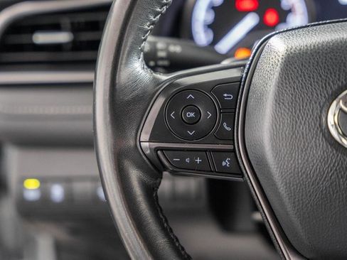 Used 2024 Toyota Camry SE image 28