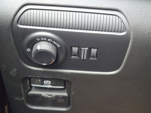 New 2026 Jeep Grand Wagoneer Limited image 25