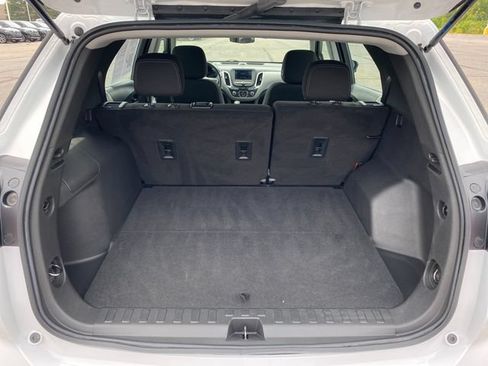 Certified 2022 Chevrolet Equinox LS w/ Driver Confidence II Package AWD/4WD image 20