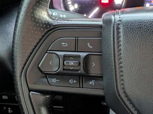 Used 2025 Toyota Tundra SR image 25