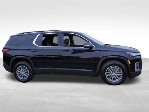 Certified 2022 Chevrolet Traverse LT image 9