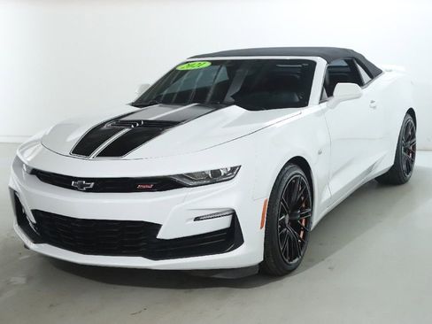 Used 2021 Chevrolet Camaro SS image 5