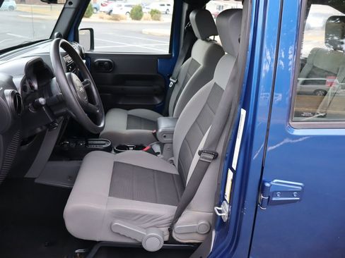 Used 2010 Jeep Wrangler Unlimited Sport w/ Mopar Chrome Edition Group image 20