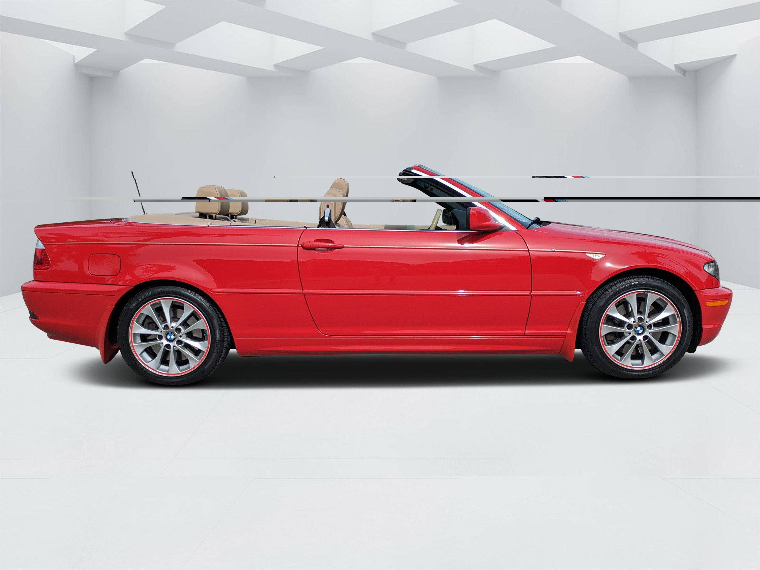 Used 2005 BMW 330Ci Convertible RWD image 2
