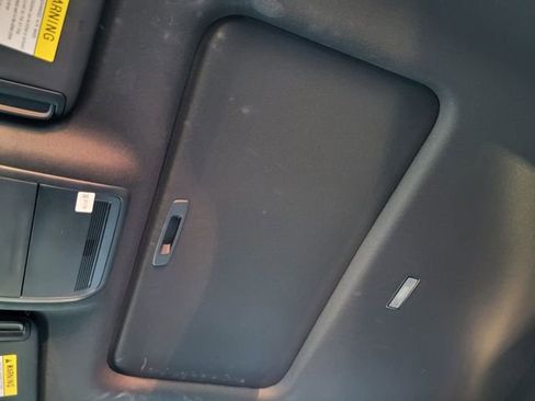 Certified 2025 MAZDA MAZDA3 s image 31