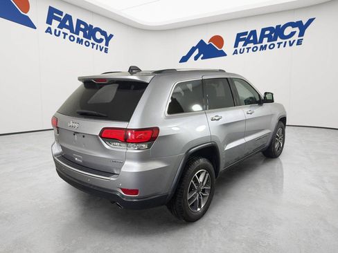 Used 2020 Jeep Grand Cherokee Limited w/ Premium Lighting Group AWD/4WD image 5