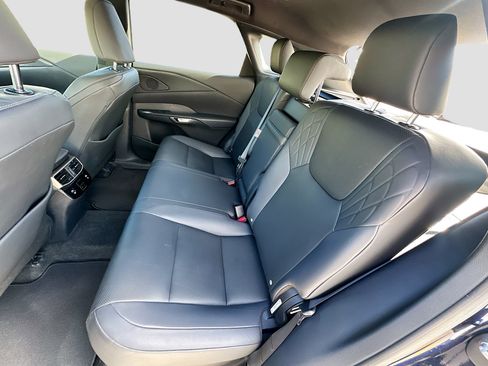 Used 2023 Lexus RX 350 Premium image 25