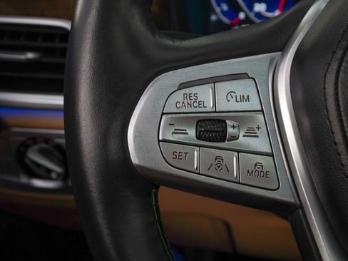 Used 2020 BMW ALPINA B7 xDrive AWD/4WD image 19