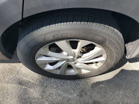 Used 2021 Hyundai Tucson Value FWD image 5