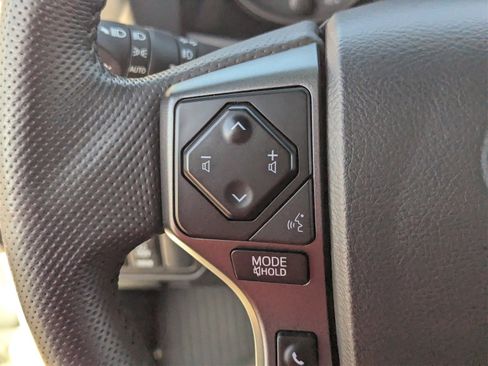 Used 2023 Toyota Tacoma TRD Off-Road image 26