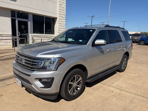 Used 2019 Ford Expedition XLT w/ Cargo Package image 1