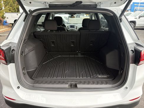 Used 2024 Chevrolet Equinox LT w/ LPO, Floor Liner Package image 30