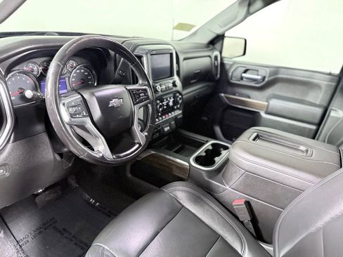 Used 2019 Chevrolet Silverado 1500 LT Trail Boss AWD/4WD image 14