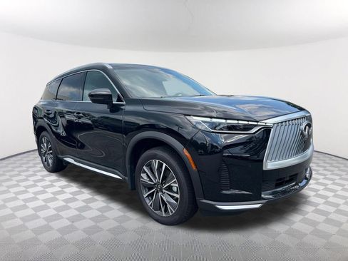Certified 2026 INFINITI QX60 Luxe w/ Cargo Package FWD image 3