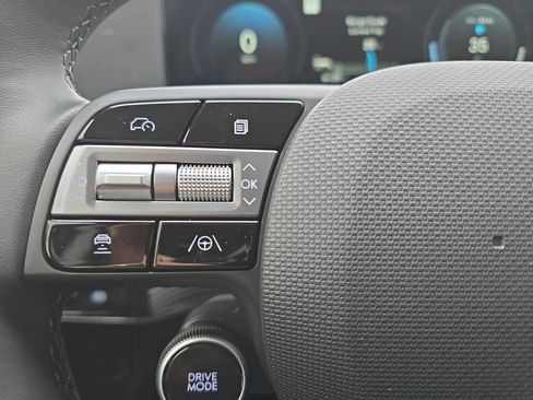 New 2026 Hyundai Ioniq 5 SEL image 17