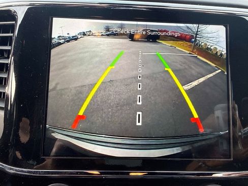 Used 2021 Jeep Grand Cherokee SRT image 27