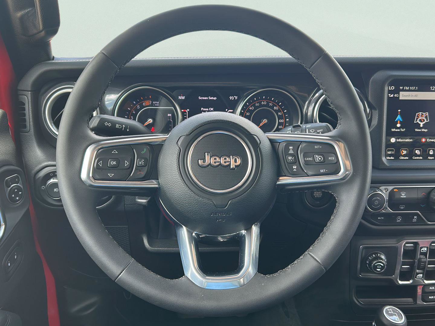 Used 2023 Jeep Wrangler Unlimited Sahara AWD/4WD image 10