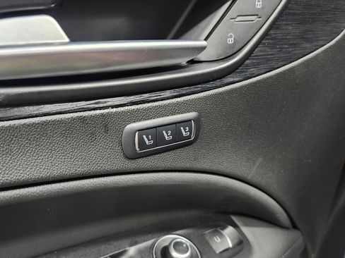 Used 2022 Alfa Romeo Stelvio Sprint image 6