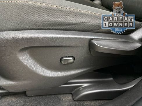 Used 2020 Chevrolet Trax LT image 23